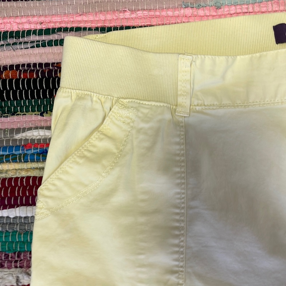 Gloria Vanderbilt Yellow Cargo Capri Pants #+1816 - Picture 3 of 15